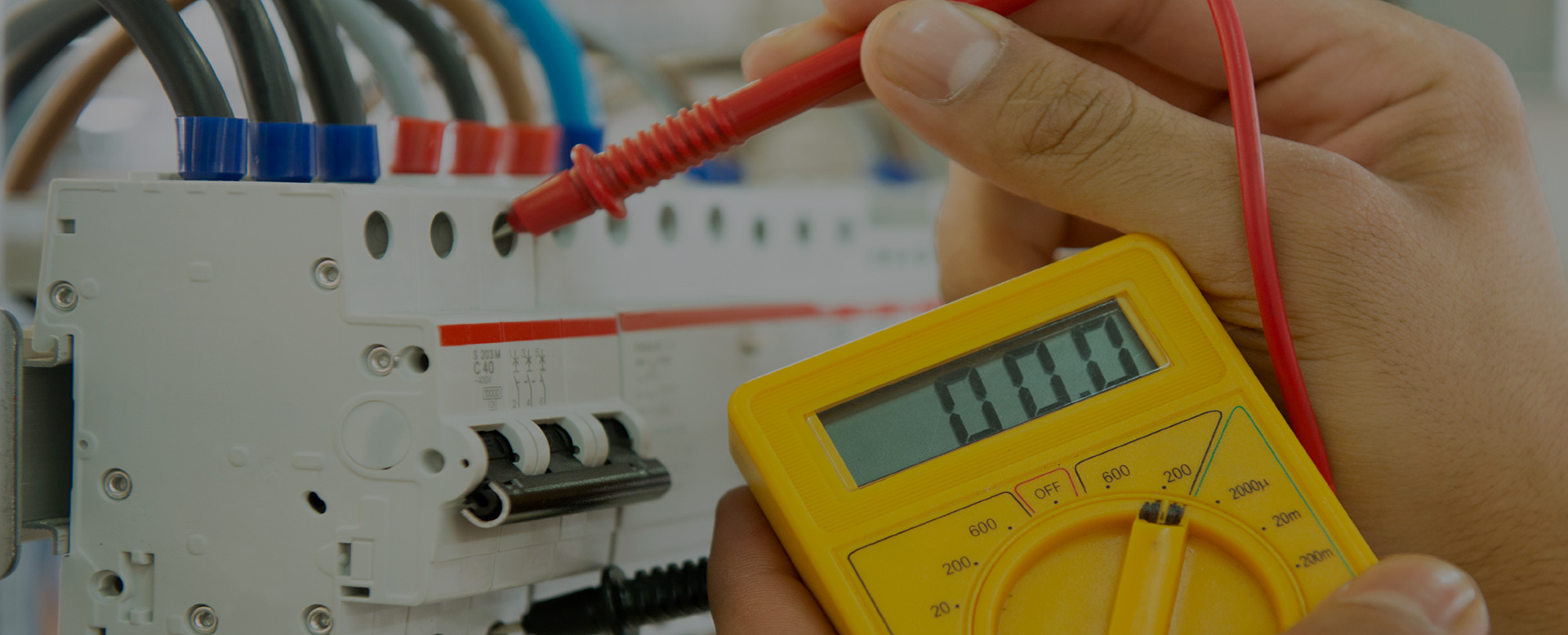 Electrician Cardiff, Blackwood, Newport, Cwmbran, Pontypool, Torfaen